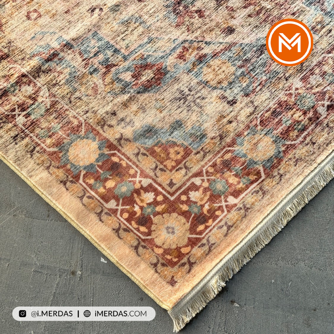 فرش کهنه نما کد 23925 زمینه تمام رنگ